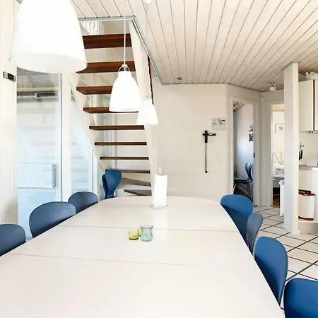 Sleeps 12 Pool Wifi * Tornby Strand