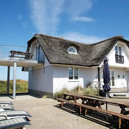 Sleeps 12 Pool Wifi Ferienhaus *